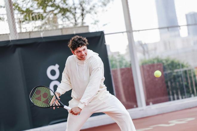 可以看到山 可以看到山